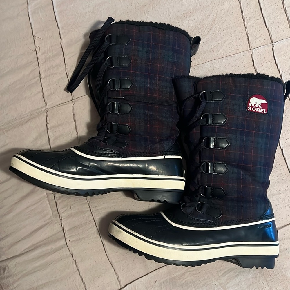 Sorel Boots size 8